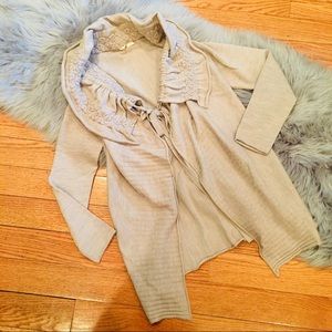 Moth Anthropologie Ruffle Cardigan Sz S Wool Beige